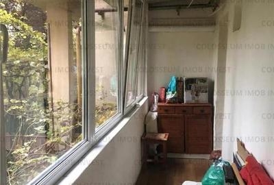 Apartament cu 3 camere si 2 bai,decomandat - zona Astra - 6