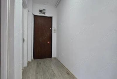 Apartament cu 3 camere semidecomandat în Griviței - 4