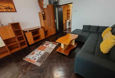 Garsonieră semidecomandată în Calea București - 2