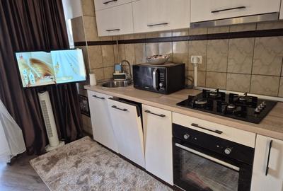 Apartament cu 2 camere decomandat în Decebal - 10
