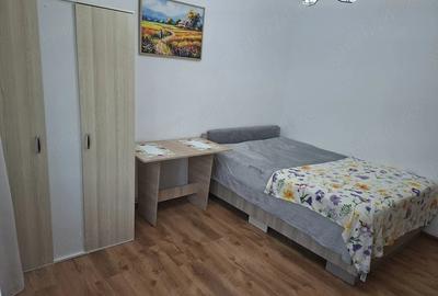 Garsonieră semidecomandată în Micro 3 - 5