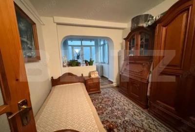 Apartament cu 4 camere decomandat în Central - 5