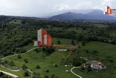Teren Construcții intravilan de 2410 mp, în Bran