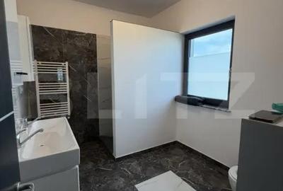 Casă cu 4 camere cu Teren 600 Mp în Central - 7