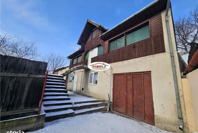 Casă cu 2 camere cu Teren 900 Mp în Gușterița - 1