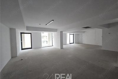 Spațiu comercial, în Eminescu - 17