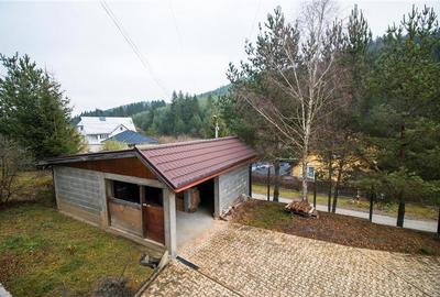 Duplex cu 8 camere cu Canalizare în Central - 23