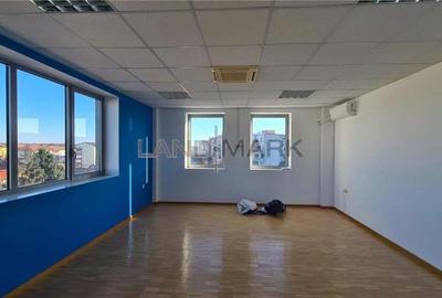 Spațiu comercial, de 140 mp, în Semicentral