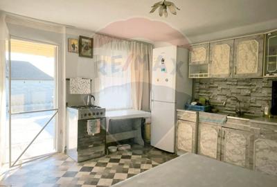 Casă cu 3 camere cu Teren 1439 Mp în Satu Mare - 26