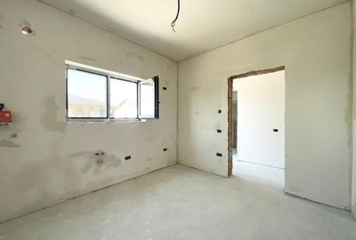 Duplex cu 5 camere cu Canalizare în Moșnița Veche - 8