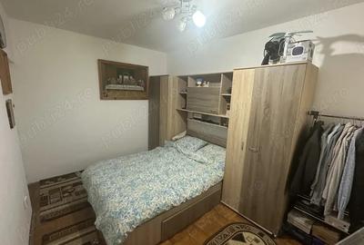 Vand apartament decomandat 3 camere Vand apartament decomandat 3 camere - 1