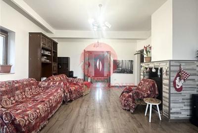 Casă cu 6 camere cu Teren 1000 Mp în Central - 3