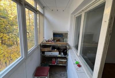 PODU ROS - SCOALA TITU MAIORESCU - 3 CAMERE DE 69MP - ETAJ 2 DIN 4 - FARA RISC! PODU ROS - SCOALA TITU MAIORESCU - 3 CAMERE DE 69MP - ETAJ 2 DIN 4 - FARA RISC! - 4