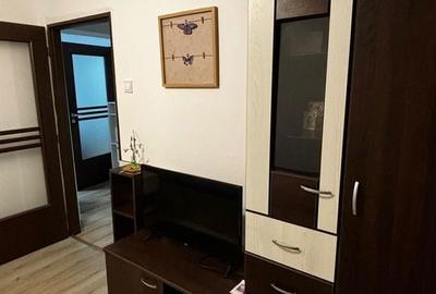Apartament cu 2 camere semidecomandat în Decebal - 1