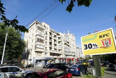 Spatiul comercial 100 mpu str.Sf Vineri colt cu B-dul Corneliu Coposu - 11
