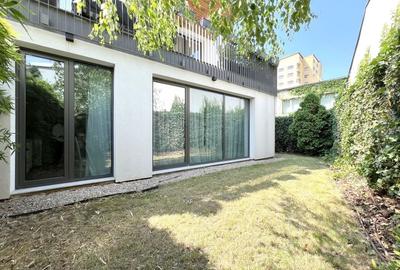 Apartament cu 3 camere decomandat, mobilat în Ștefan cel Mare