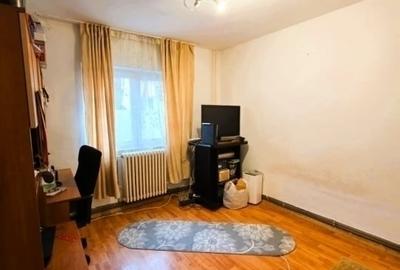 Apartament cu 2 camere decomandat în Podul de Fier - 2