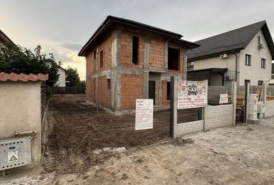 Casă cu 5 camere cu Teren 426 Mp în Central - 5