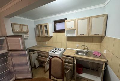 Casă cu 4 camere în Central - 4