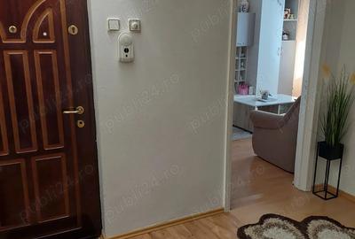 Apartament cu 4 camere, etaj 3, zona Ultracentral; - 2