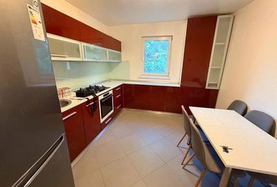 Apartament cu 3 camere decomandat în Dâmbovița - 8