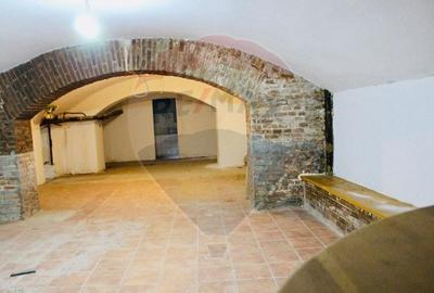 Spațiu comercial, de 168 mp, în Ultracentral - 2