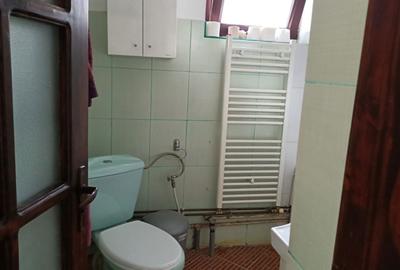 Casă cu 4 camere în Central - 1