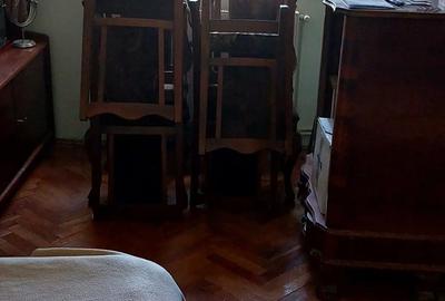 Apartament cu 4 camere decomandat în Central - 1