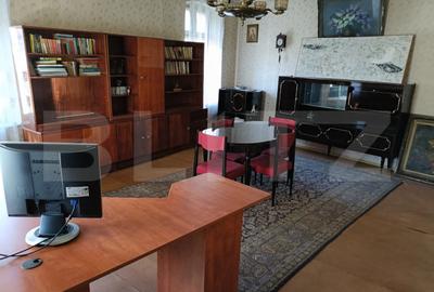 Casă cu 5 camere cu Teren 720 Mp în Ultracentral - 1