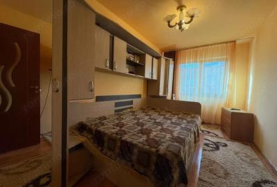 Vanzare apartament 3 camere, situat in Targu Jiu, Aleea Plopilor - 4