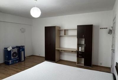 Garsonieră decomandată în Nerva Traian - 6