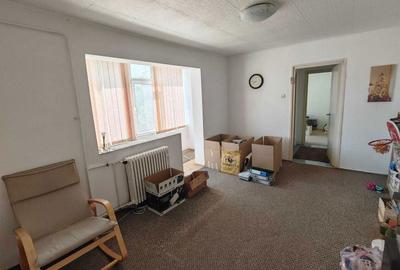 Apartament cu 2 camere semidecomandat în Nord