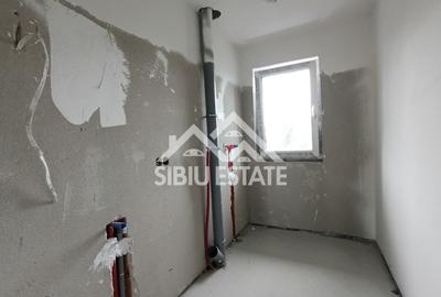 Apartament cu 3 camere decomandat în Cristian - 9