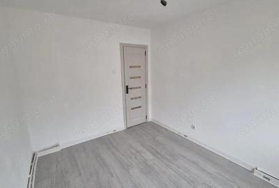 Vanzare apartament 2 camere, 42 mp - Bumbe?ti-Jiu - strada Jiului - 7