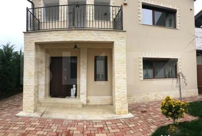 Casă cu 7 camere cu Teren 647 Mp în Cetate - 6