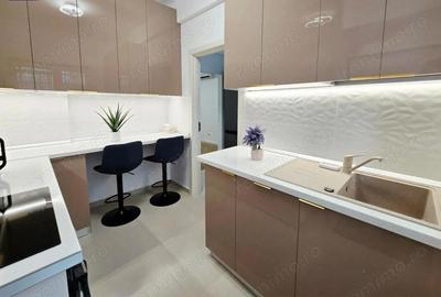 Apartament cu 4 camere semidecomandat în Unirii - 11