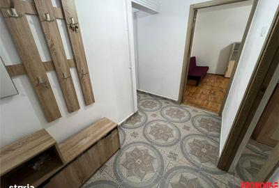 Apartament cu 3 camere decomandat în Bistrița Lac