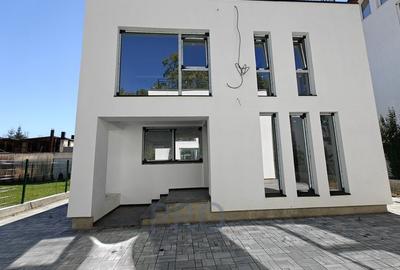 Casă individuală cu 4 camere cu Canalizare în Calea Dumbrăvii - 2