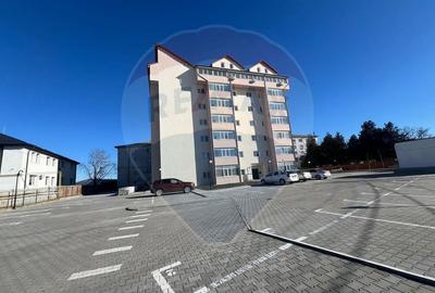 Garsonieră decomandată în Est - 13