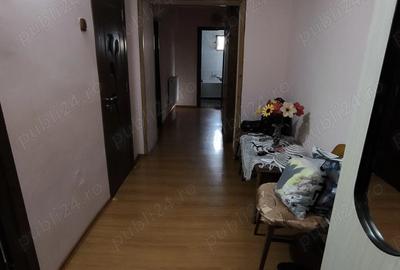 De vanzare apartament 3 camere decomandat Braila - 6