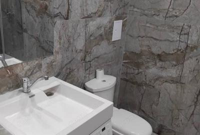 Garsonieră decomandată în Cișmigiu