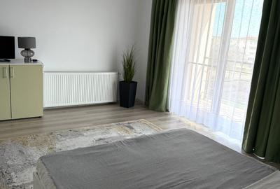 Apartament cu 2 camere decomandat, mobilat în Km 5 - 5