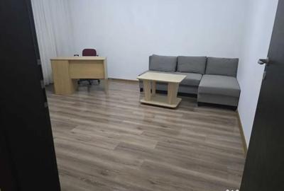 Apartament cu 3 camere decomandat în Apărătorii Patriei - 6