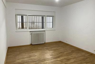 Inchiriez spa?iu birou (apartament la parter) - 2
