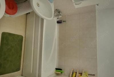 Apartament cu 3 camere decomandat în Râmnicu Sărat - 2
