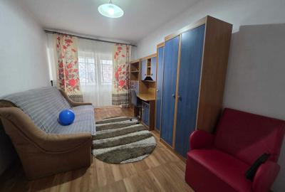 Apartament cu 2 camere decomandat în Nicolina - 2