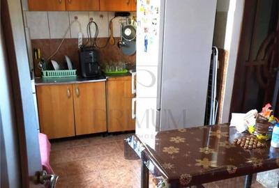 Apartament - Etaj Intermediar - Mobilat si Utilat Complet - - 2