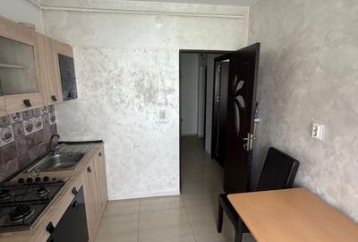 Apartament cu 2 camere decomandat în Central - 1