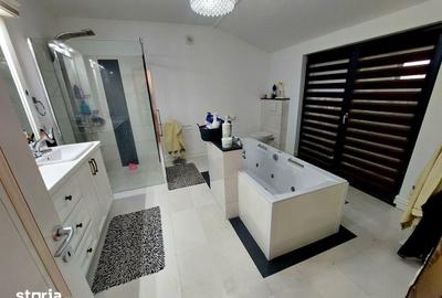 Casă cu 3 camere cu Teren 1341 Mp în Răzvad - 12