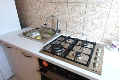 Apartament complet renovat, 2 camere, semidecomandat, etaj 3 din 4, Tiglina 1 - 4